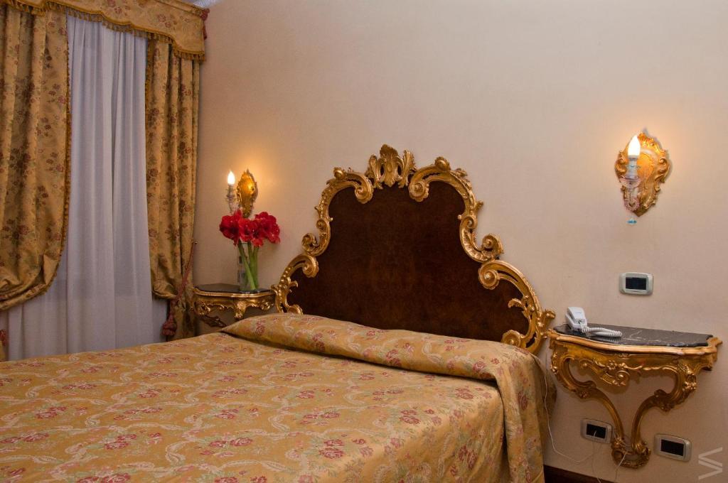 Residenza D'Epoca San Cassiano Hotel Venesia Ruang foto