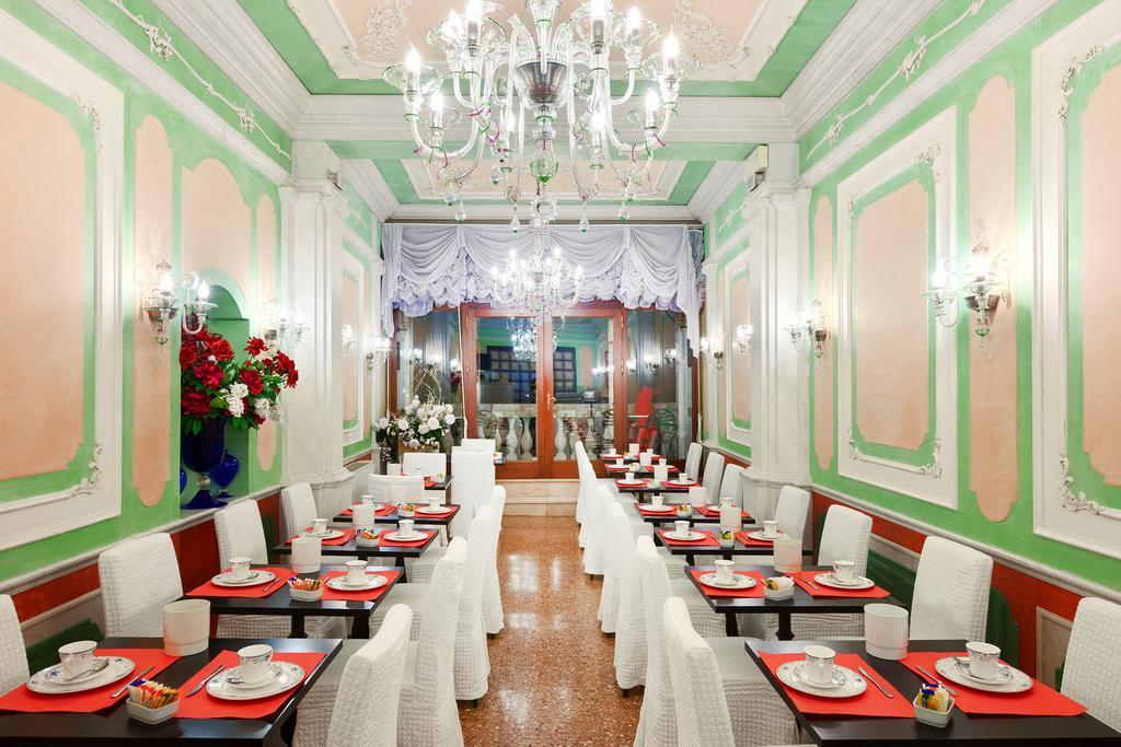 Residenza D'Epoca San Cassiano Hotel Venesia Bagian luar foto