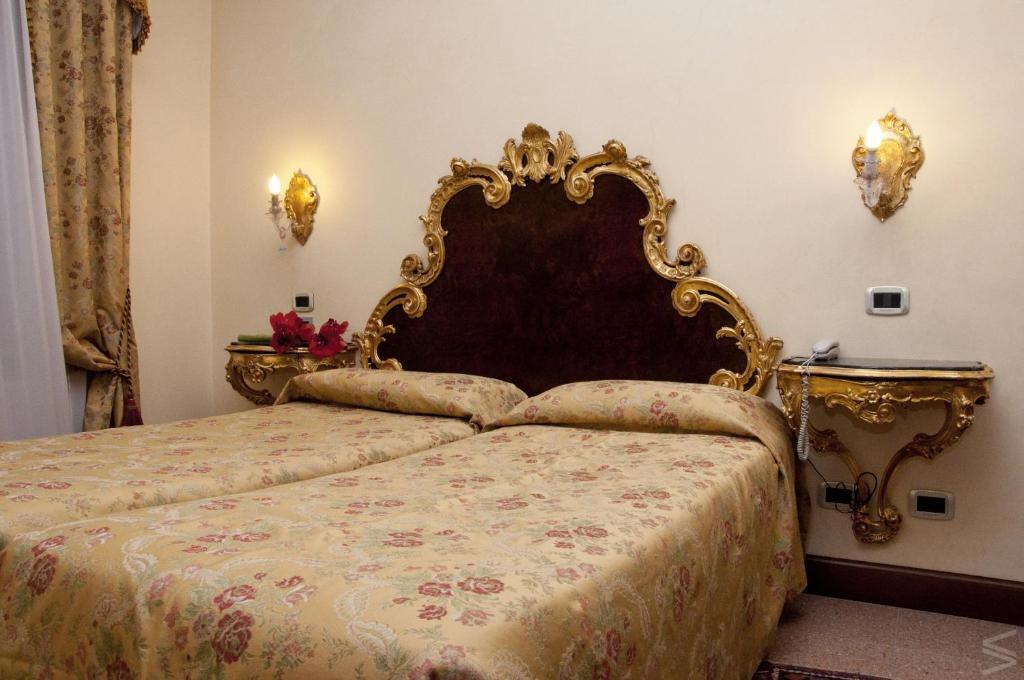 Residenza D'Epoca San Cassiano Hotel Venesia Ruang foto